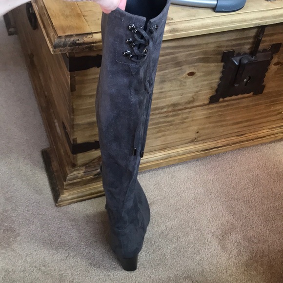 Boots - Picture 2 of 3